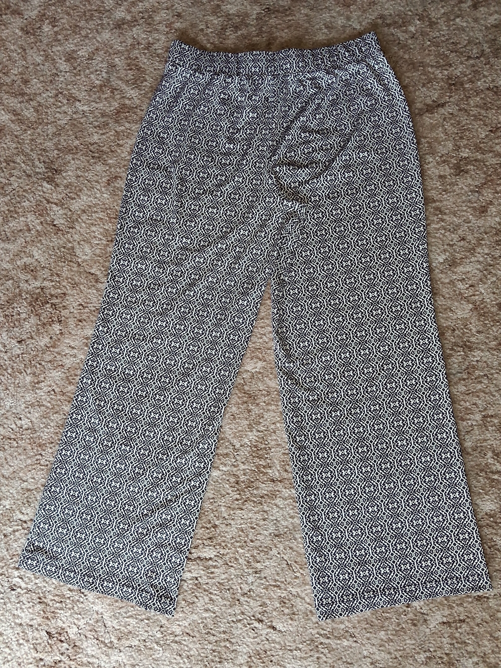 Notations Black & White Geometric Wide-Leg Pants